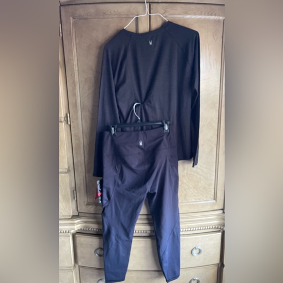 SPYDER Set 🔥Brushed Active Top and cargo leggings - Picture 10 of 11